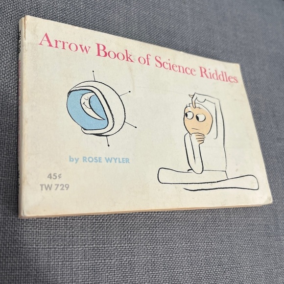 Vintage Aarow Book of Science Riddles small softcover Rose Wyler - Picture 4 of 9